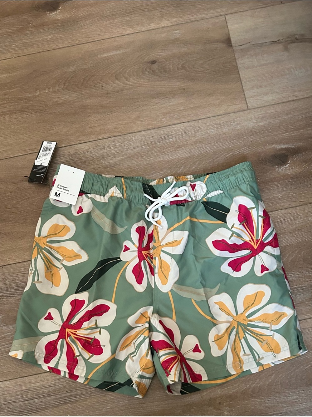 Men's Floral Swim Shorts - 5 in